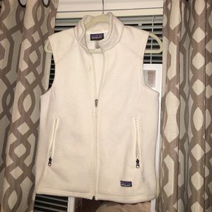 White Patagonia vest size M